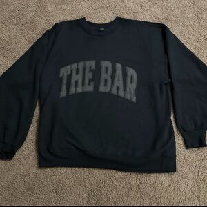The Bar Sweatshirt Varsity XL Black Crew Neck